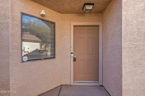 Exterior - 941 E Potter Dr, Phoenix, AZ 85024 photo 2 of 8