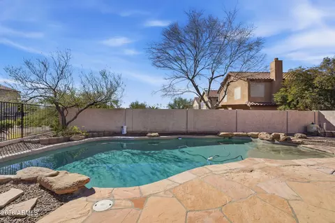 Exterior - 941 E Potter Dr, Phoenix, AZ 85024 photo 3 of 8