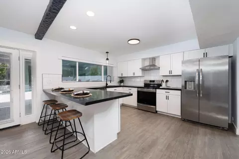 Kitchen - 1506 E Northshore Dr, Tempe, AZ 85283 photo 1 of 2