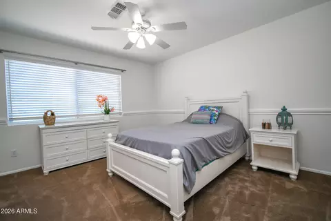 Bedroom - 519 E Hiddenview Dr, Phoenix, AZ 85048 photo 3 of 4