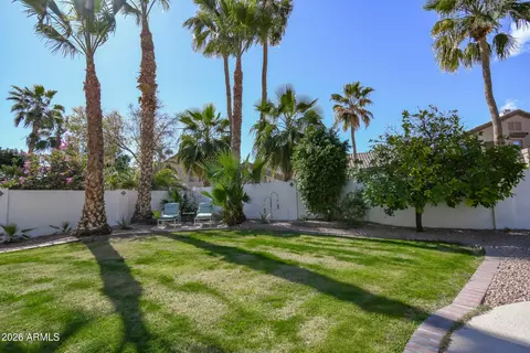 Exterior - 519 E Hiddenview Dr, Phoenix, AZ 85048 photo 6 of 11