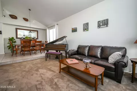 Living - 519 E Hiddenview Dr, Phoenix, AZ 85048 photo 2 of 8