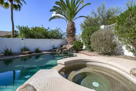 Exterior - 519 E Hiddenview Dr, Phoenix, AZ 85048 photo 5 of 11