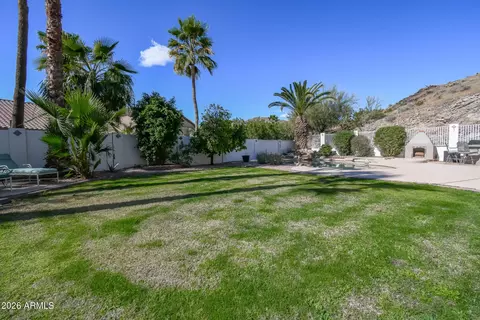 Exterior - 519 E Hiddenview Dr, Phoenix, AZ 85048 photo 7 of 11