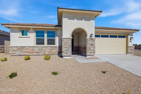 23988 W Carver Dr, Buckeye, AZ 85326