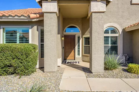 1520 W Devon Dr, Gilbert, AZ 85233 photo 3