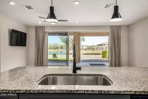 658 E Rojo Way, Gilbert, AZ 85297 photo 18