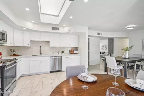 Kitchen - 1637 S Ash --, Mesa, AZ 85202 photo 2 of 4