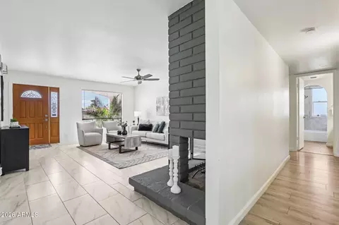 Entry Way - 1637 S Ash --, Mesa, AZ 85202 photo 1 of 2