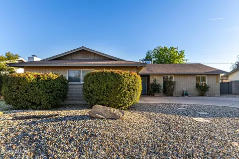 Exterior - 1649 W Royal Palm Rd, Phoenix, AZ 85021 photo 3 of 5