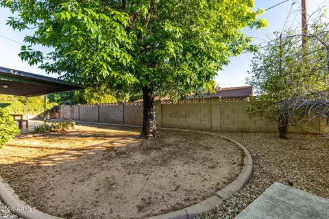 Exterior - 1649 W Royal Palm Rd, Phoenix, AZ 85021 photo 5 of 5