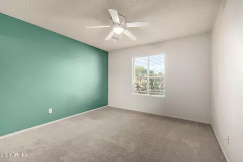 Bedroom - 1649 W Royal Palm Rd, Phoenix, AZ 85021 photo 4 of 4
