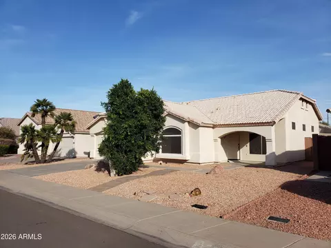 678 W Fremont Dr, Tempe, AZ 85282