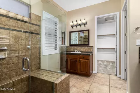 Bath - 4033 E Narrowleaf Dr, Gilbert, AZ 85298 photo 1 of 3
