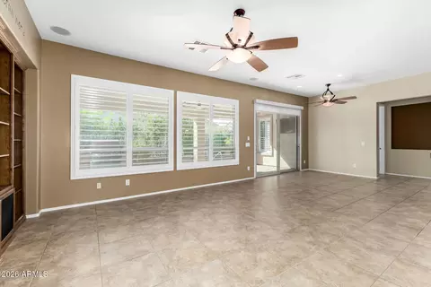 Living - 4033 E Narrowleaf Dr, Gilbert, AZ 85298 photo 5 of 9