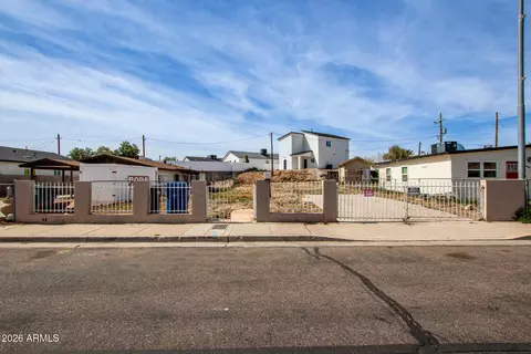 244 S 7th St #20, Avondale, AZ 85323