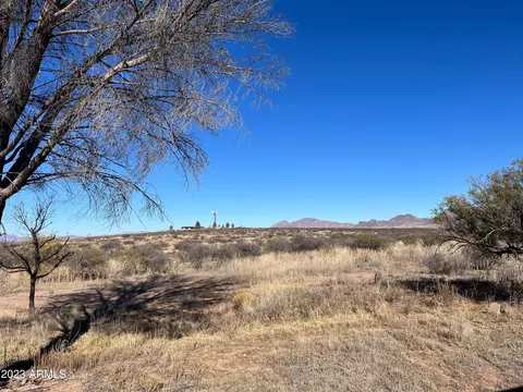 2902 Applewhite Dr, Douglas, AZ 85607 photo 11