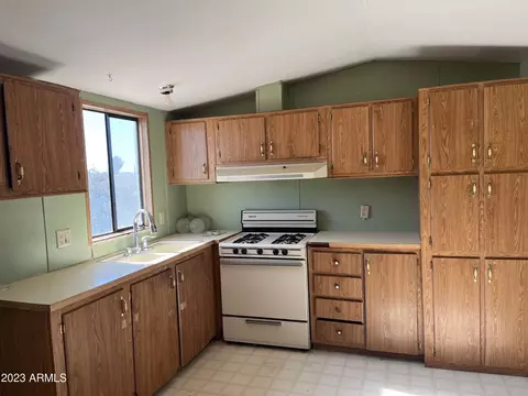 2902 Applewhite Dr, Douglas, AZ 85607 photo 3