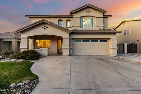 7670 W Sands Dr, Peoria, AZ 85383