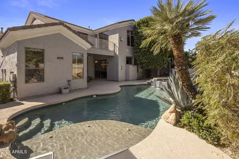 3208 E Orange Dr, Phoenix, AZ 85018