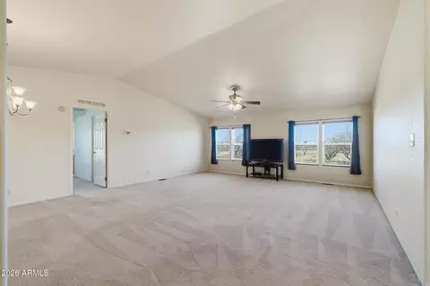 6455 E Nevada Dr, Hereford, AZ 85615 photo 7
