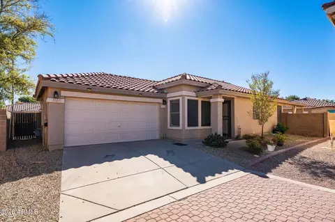 2355 E Palm Beach Dr, Chandler, AZ 85249