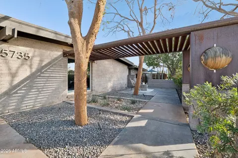 Exterior - 5735 N 11th St, Phoenix, AZ 85014 photo 5 of 8