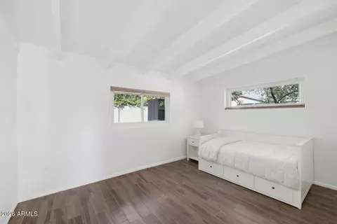 Bedroom - 5735 N 11th St, Phoenix, AZ 85014 photo 3 of 4