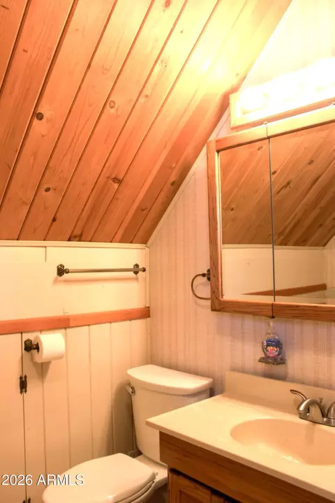 Bath - 8532 W Hicks Cir, Strawberry, AZ 85544 photo 4 of 4
