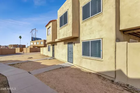 4615 E Jones Ave, Phoenix, AZ 85040
