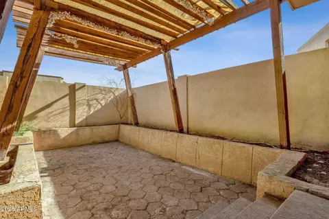Exterior - 4615 E Jones Ave, Phoenix, AZ 85040 photo 7 of 9