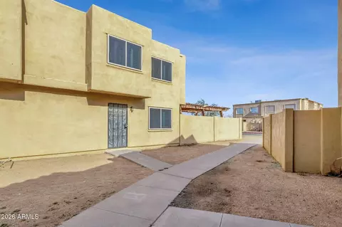 Exterior - 4615 E Jones Ave, Phoenix, AZ 85040 photo 3 of 9