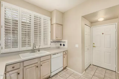 1445 E Broadway Rd #116, Tempe, AZ 85282 photo 12