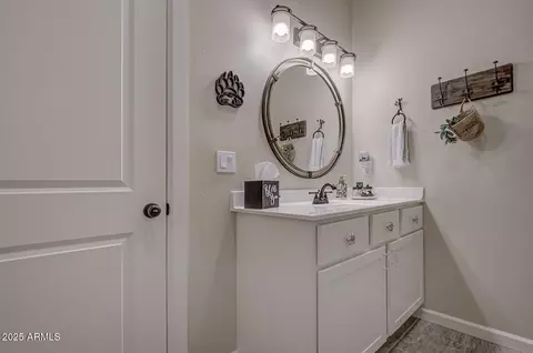 Bath - 5076 N Juniper Loop, Pine, AZ 85544 photo 6 of 6