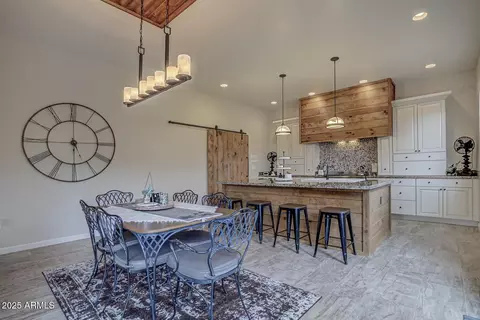 Dining - 5076 N Juniper Loop, Pine, AZ 85544 photo 2 of 2