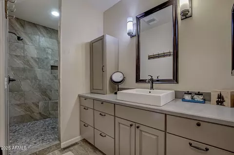Bath - 5076 N Juniper Loop, Pine, AZ 85544 photo 1 of 6