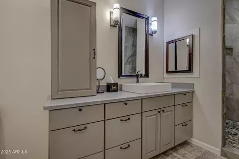 Bath - 5076 N Juniper Loop, Pine, AZ 85544 photo 3 of 6