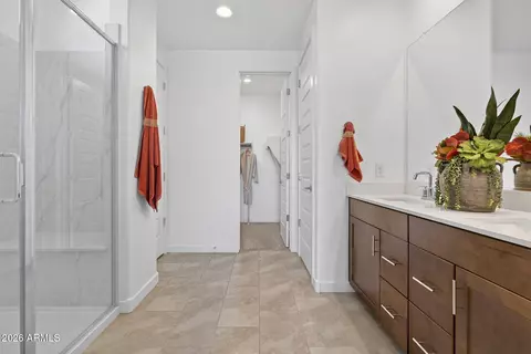 Bath - 3236 S 83rd Cir, Mesa, AZ 85212 photo 1 of 5