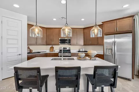 Kitchen - 3236 S 83rd Cir, Mesa, AZ 85212 photo 1 of 8