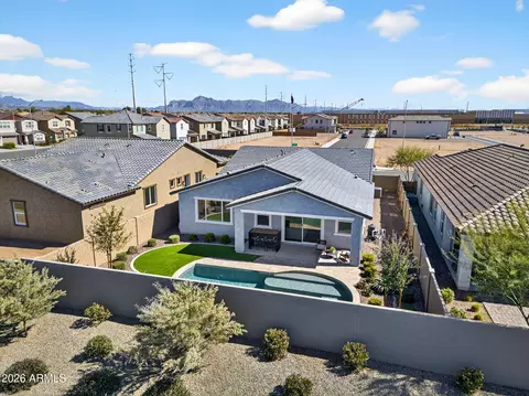 View/Area - 3236 S 83rd Cir, Mesa, AZ 85212 photo 2 of 9
