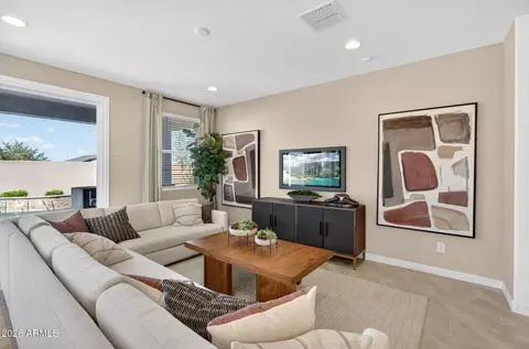 Living - 3236 S 83rd Cir, Mesa, AZ 85212 photo 1 of 2