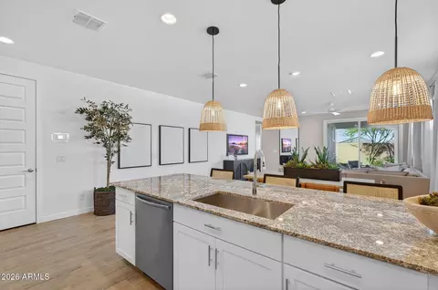 Kitchen - 3242 S 83rd Cir, Mesa, AZ 85212 photo 3 of 6