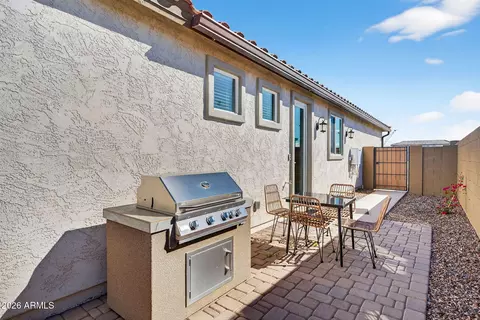 Exterior - 3242 S 83rd Cir, Mesa, AZ 85212 photo 4 of 5