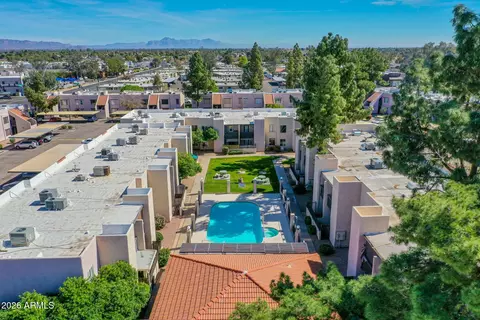 View/Area - 1927 E Hampton Ave #212, Mesa, AZ 85204 photo 5 of 6
