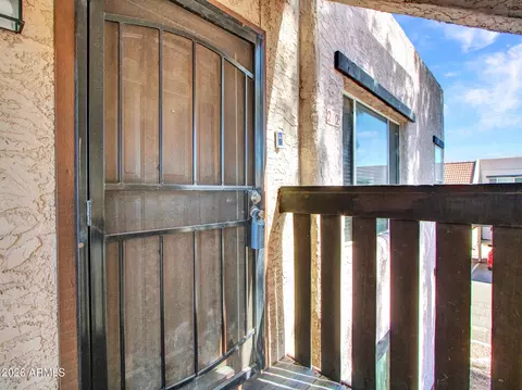Exterior - 1927 E Hampton Ave #212, Mesa, AZ 85204 photo 5 of 11