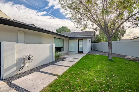 Exterior - 5919 N 45th St, Phoenix, AZ 85018 photo 14 of 29