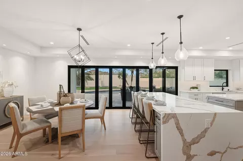 Dining - 5919 N 45th St, Phoenix, AZ 85018 photo 5 of 5