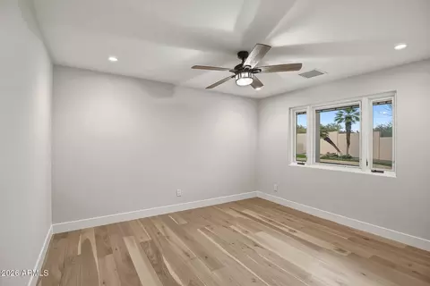 Bedroom - 5919 N 45th St, Phoenix, AZ 85018 photo 4 of 5