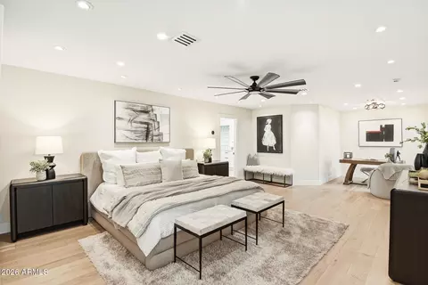 Bedroom - 5919 N 45th St, Phoenix, AZ 85018 photo 1 of 5