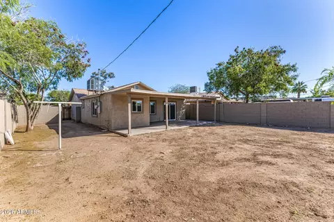 Exterior - 3619 W Taylor St, Phoenix, AZ 85009 photo 6 of 7